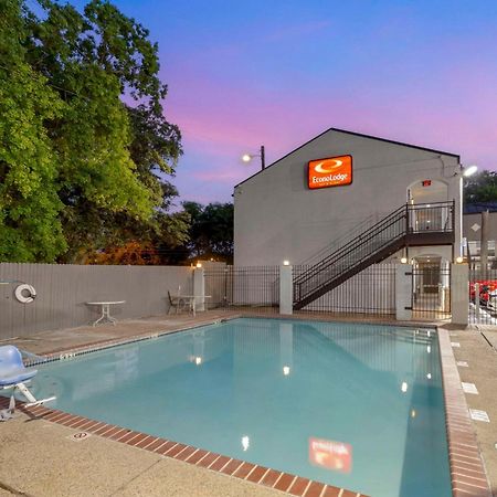 Econo Lodge Inn & Suites Near Lackland Afb Сан Антонио Екстериор снимка