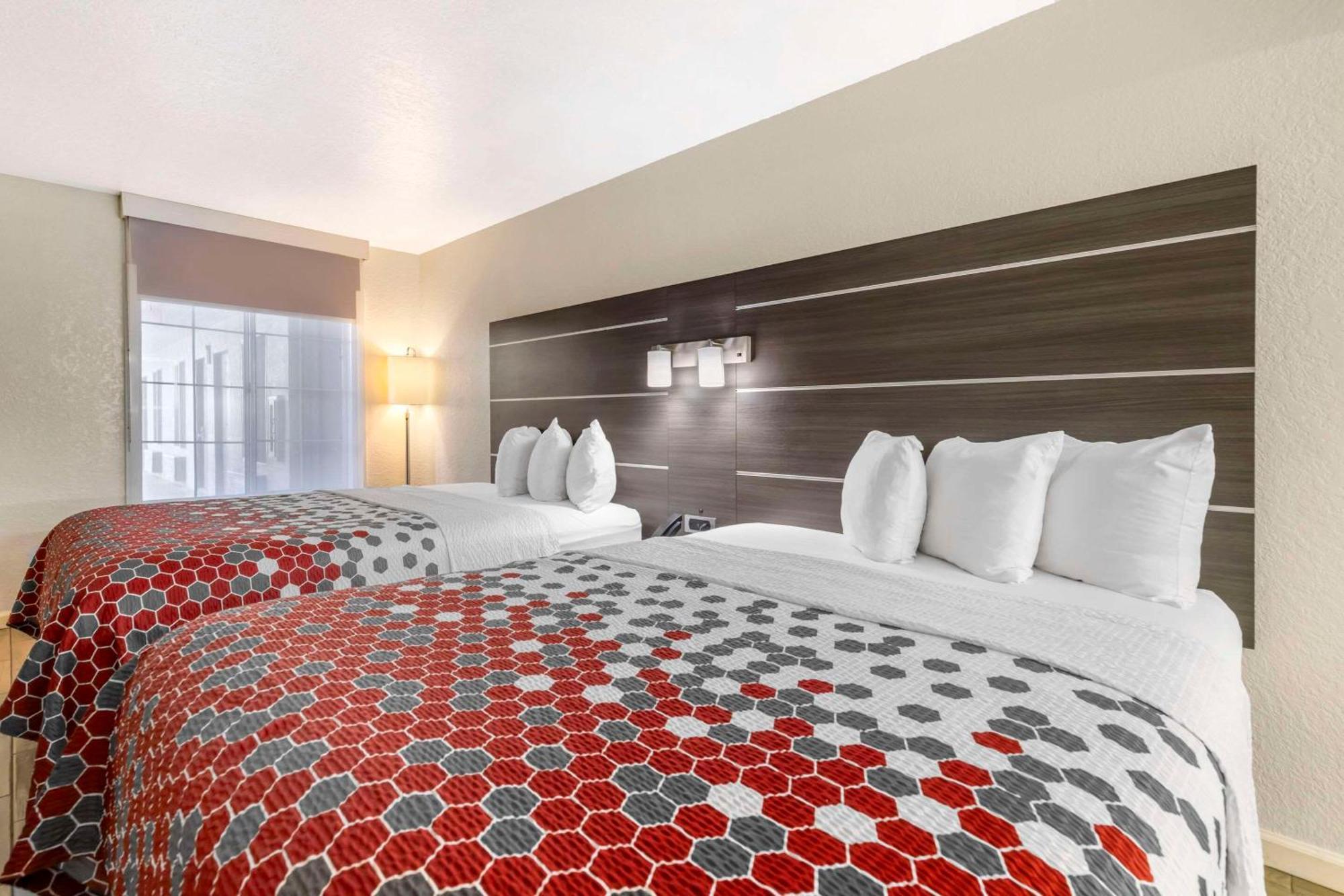 Econo Lodge Inn & Suites Near Lackland Afb Сан Антонио Екстериор снимка