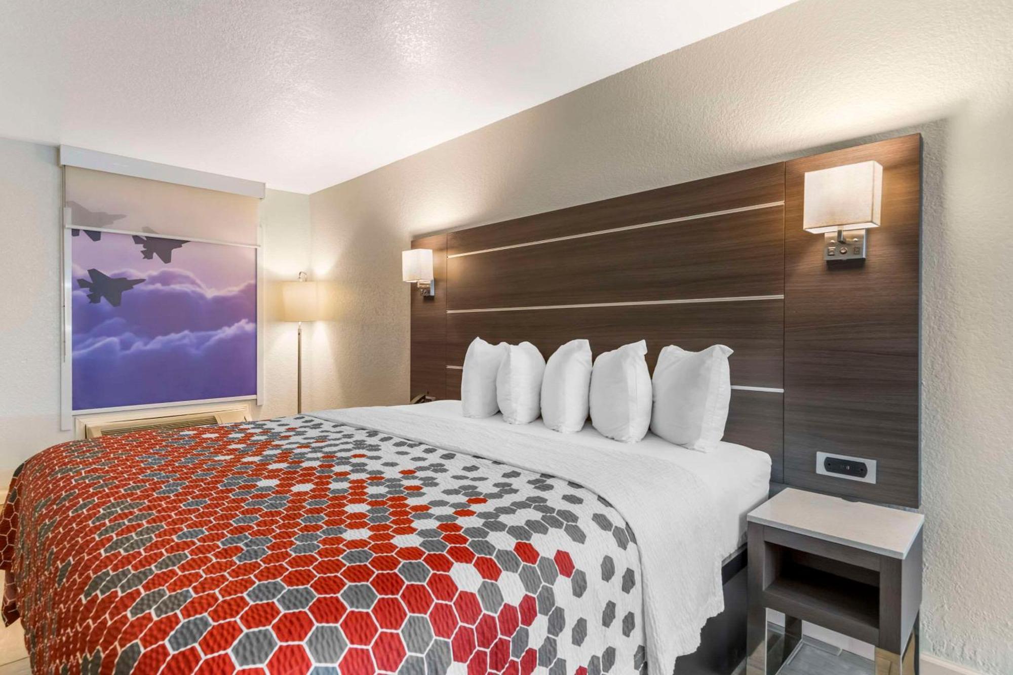 Econo Lodge Inn & Suites Near Lackland Afb Сан Антонио Екстериор снимка